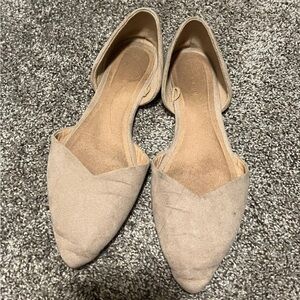 Old Navy Taupe Women's Flats